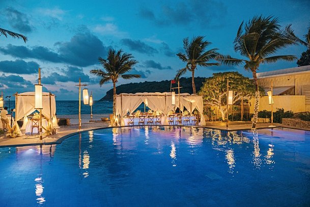 The Racha - Club del Mar