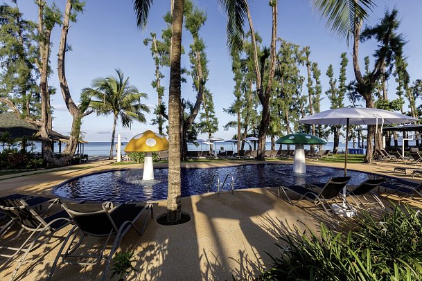 Sunwing Bangtao Beach