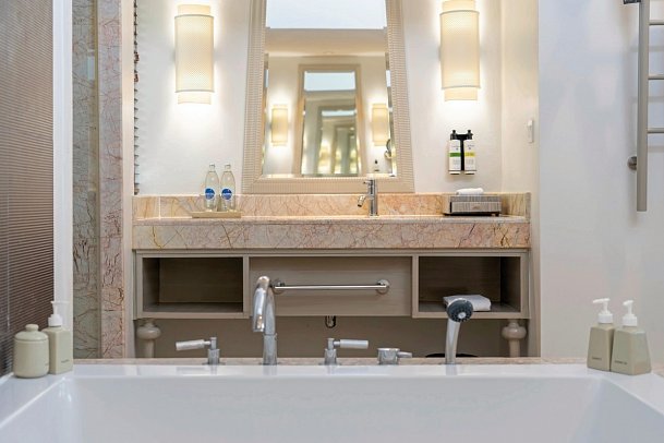 Pullman Phuket Panwa Beach Resort - Wohnbeispiel Pool Villa Seaview (Zimmercodierung VBR)