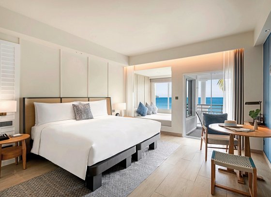 SAii Laguna Phuket - Wohnbeispiel Ocean Front Balcony (Zimmercodierung UBO)