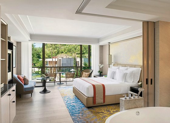 InterContinental Phuket Resort - Wohnbeispiel Premium Club Lounge Access Pool View (Zimmercodierung UM1)