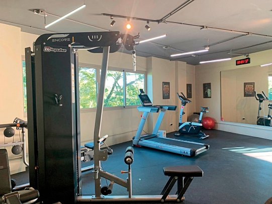 Wyndham Grand Nai Harn Beach Phuket