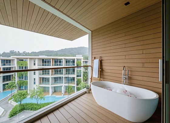 Wyndham Grand Nai Harn Beach Phuket - Wohnbeispiel Deluxe Sky Bath (Zimmercodierung UD2)