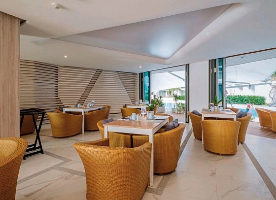 Wyndham Grand Nai Harn Beach Phuket