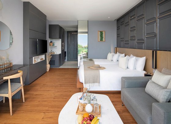 Wyndham Grand Nai Harn Beach Phuket