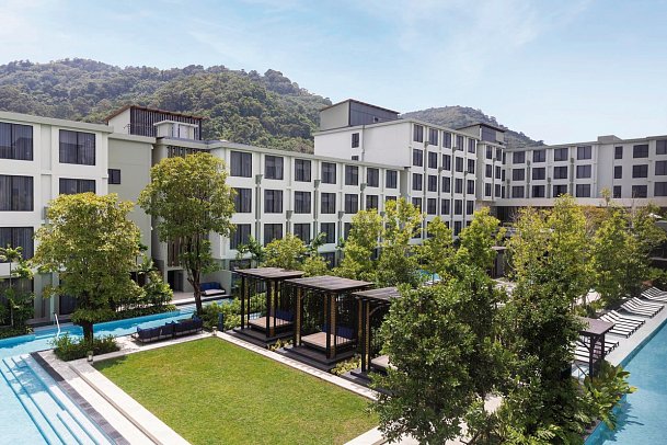 Four Points by Sheraton Phuket Patong Beach Resort