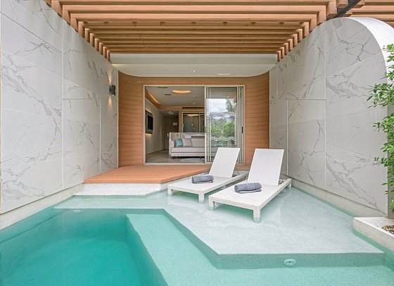 Andaman Embrace Patong - Wohnbeispiel Pool Access (Zimmercodierung UBQ)