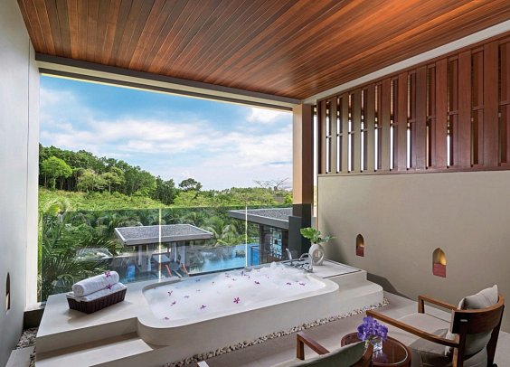 Avista Hideaway Phuket Patong - MGallery - Wohnbeispiel Premier Whirlpool Bath (Zimmercodierung UM2)