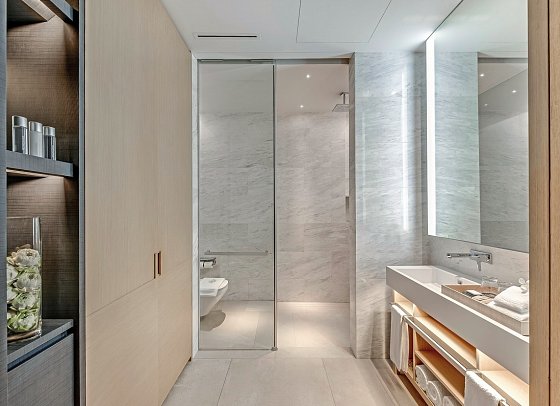 Twinpalms MontAzure Phuket - Badbeispiel Grand Azure Suite (Zimmercodierung WB2)