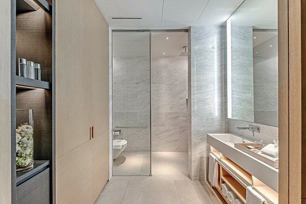 Twinpalms MontAzure Phuket - Badbeispiel Grand Azure Suite (Zimmercodierung WB2)