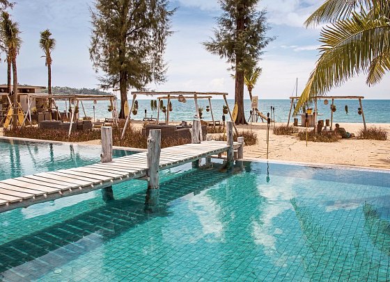 Twinpalms Tented Camp Phuket - Strandbar „The Lazy Coconut“