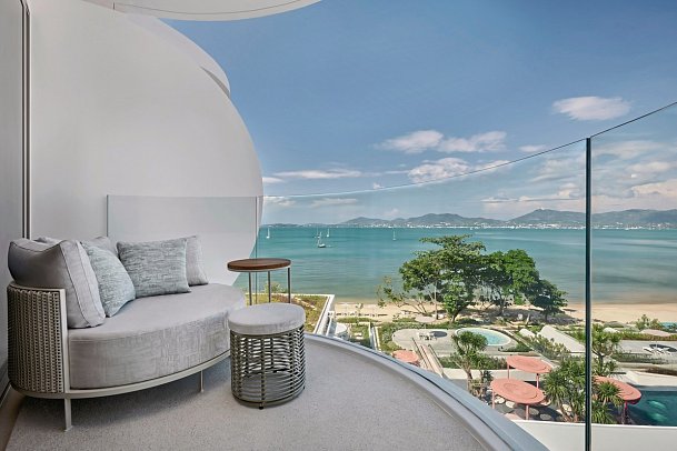 Veranda Resort Phuket Autograph Collection - Balkonbeispiel Ocean View (Zimmercodierung UBM)