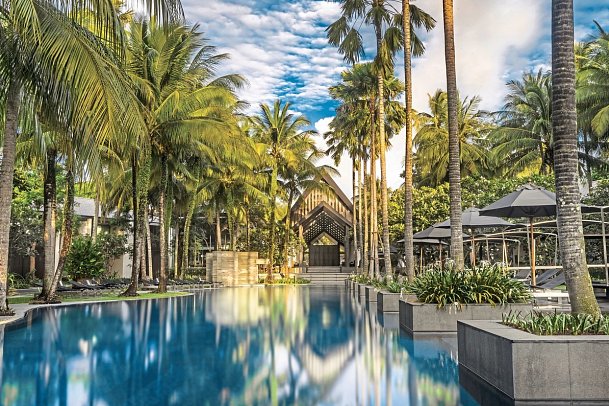 Twinpalms Surin Beach Phuket