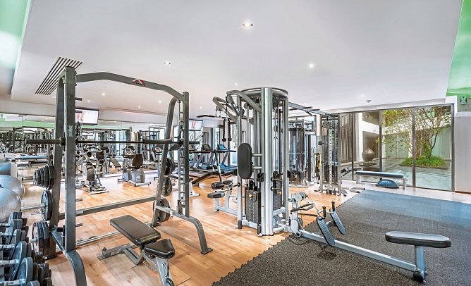 Twinpalms Surin Beach Phuket