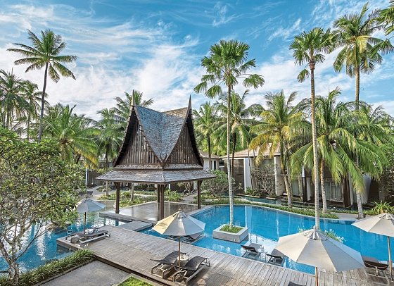 Twinpalms Surin Phuket Resort