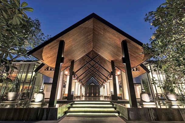 Twinpalms Surin Beach Phuket