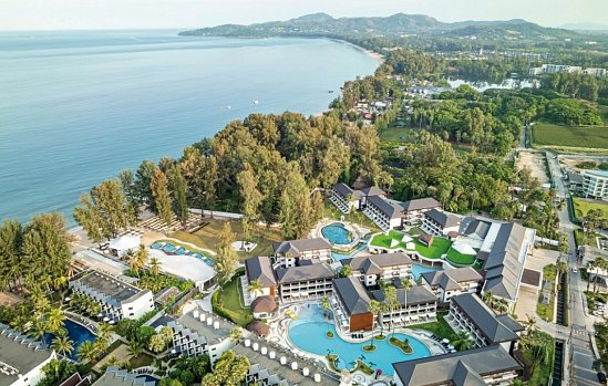 Amora Beach Resort Phuket