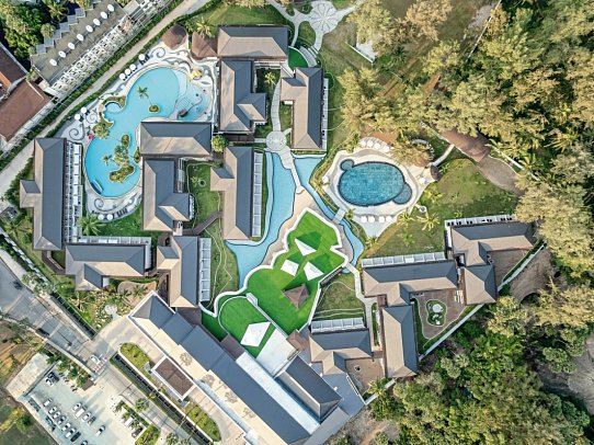 Amora Beach Resort Phuket