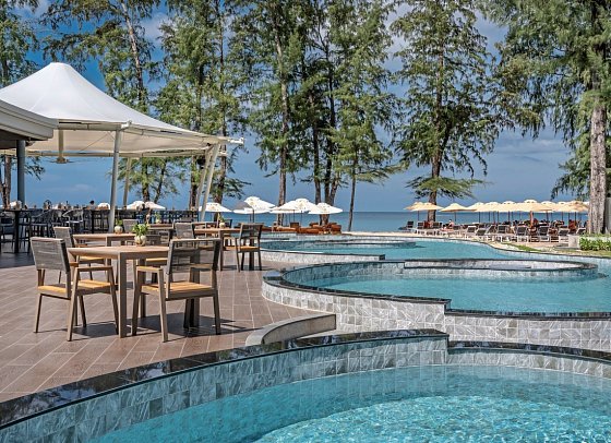Amora Beach Resort Phuket