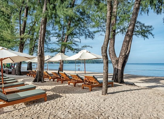 Amora Beach Resort Phuket