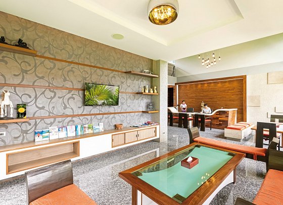 Khao Lak Bayfront Resort