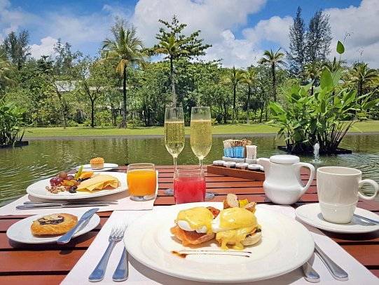 The Sarojin - Restaurant Ficus