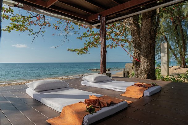 Khaolak Wanaburee Resort