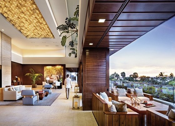 Ka La'i Waikiki Beach, LXR Hotels & Resorts – a Hilton Property - Lobby