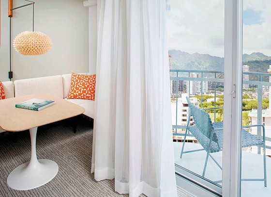 The Laylow, Autograph Collection - Wohnbeispiel Corner Suite (Zimmercodierung WB1)