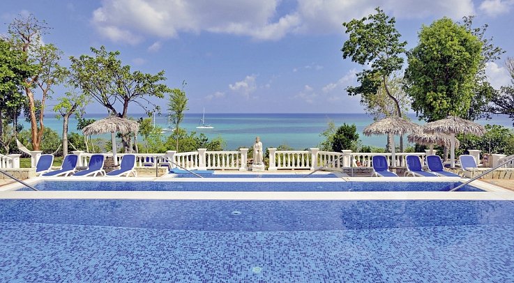 Paradisus Rio de Oro Resort & Spa - Pool Royal Service