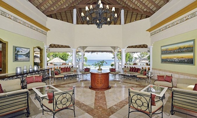 Paradisus Rio de Oro Resort & Spa - Lobby Royal Service