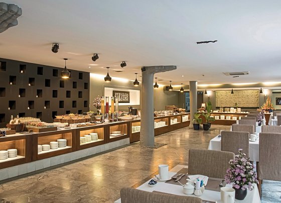 Pilgrimage Village Boutique Resort & Spa - Slope Cafe