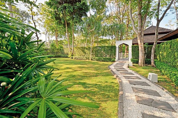 Dusit Thani Krabi Beach Resort