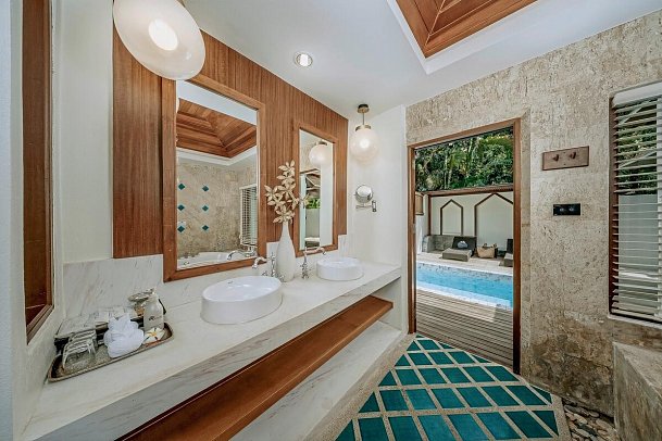 Railay Bay Resort & Spa - Badbeispiel Luxury Suite Pool Villa (Zimmercodierung WB1)
