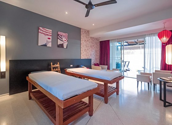 Red Ginger Chic Resort