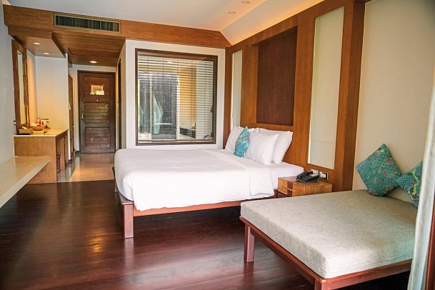 Tup Kaek Sunset Beach Resort - Wohnbeispiel Deluxe Pool View (Zimmercodierung UD1)