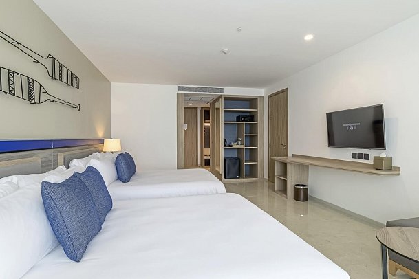 Centara Ao Nang Beach Resort & Spa - Wohnbeispiel Premium Deluxe (Zimmercodierung UM3)