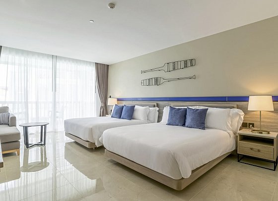Centara Ao Nang Beach Resort & Spa - Wohnbeispiel Premium Deluxe (Zimmercodierung UM3)