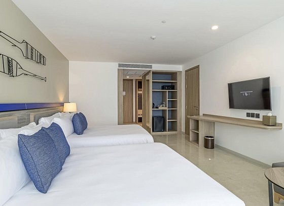 Centara Ao Nang Beach Resort & Spa - Wohnbeispiel Premium Deluxe (Zimmercodierung UM3)