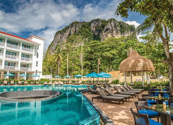 Centara Ao Nang Beach Resort & Spa