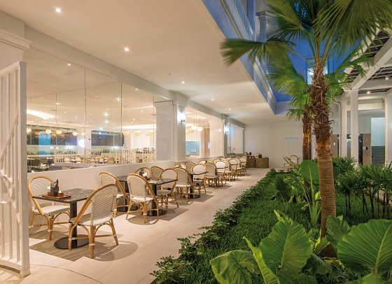Centara Ao Nang Beach Resort & Spa