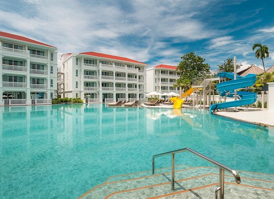 Centara Ao Nang Beach Resort & Spa