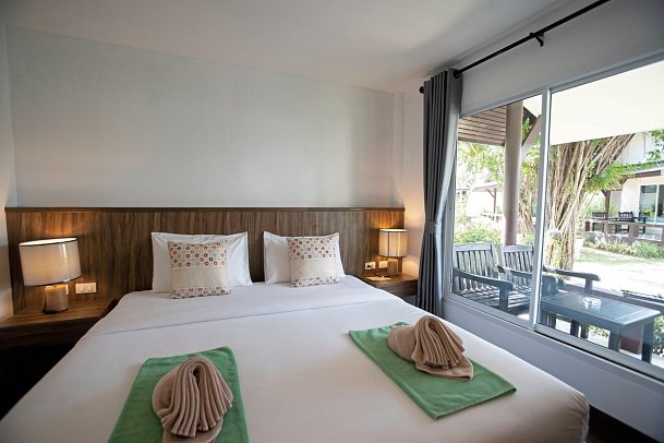 Southern Lanta Resort - Wohnbeispiel Superior Bungalow (Zimmercodierung BS1)