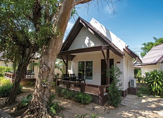 Southern Lanta Resort - Wohnbeispiel Superior Bungalow (Zimmercodierung BS1)