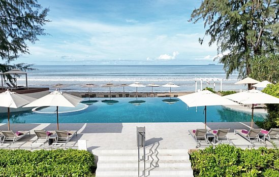 Twin Lotus Resort & Spa