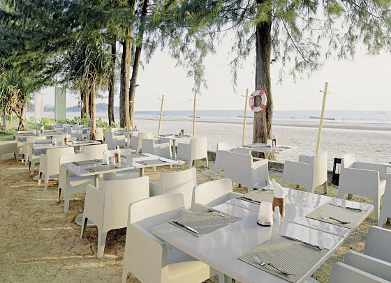 Twin Lotus Resort & Spa