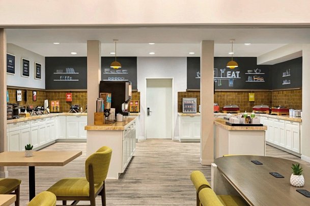 Hampton Inn Tropicana