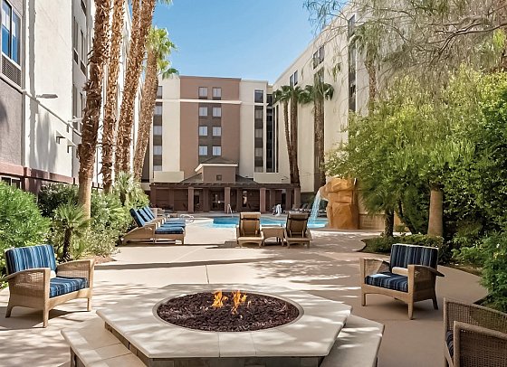 Hampton Inn Tropicana