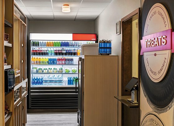 Hampton Inn Tropicana