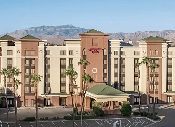 Hampton Inn Tropicana